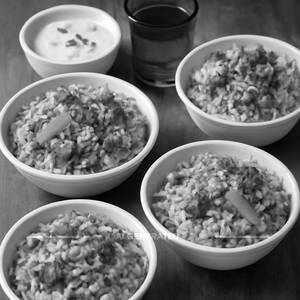 Veg Hyderabadi Biryani (Pack of 4)                                                                 