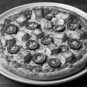Paneer & jalapeno pizza