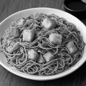 Egg Paneer Noodles