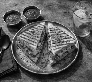 Paneer Tandoori Sandwich