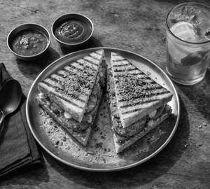 Aloo Tikki Sandwich