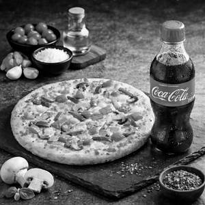 Farmer's Choice Regular Pizza+coke 250ml Combo