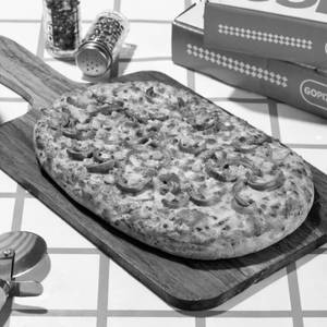 Tandoori Veggies Pizza.