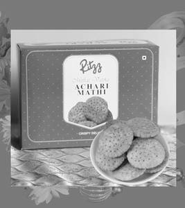 Achari Mathri 300 G