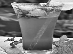 Blue Curacao Mojito