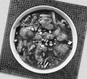 Chilli Chicken (Gravy) [4Pcs]