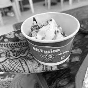 Kitkat Live Soft Sundae 