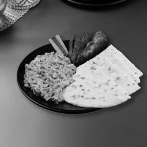 Classic Chicken Shawarma Plate