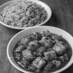 Chilli Paneer with Fried Rice