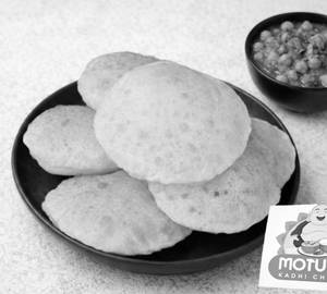 Poori with Chole