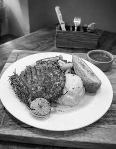 Ninan's Kinky Rib-eye Steak