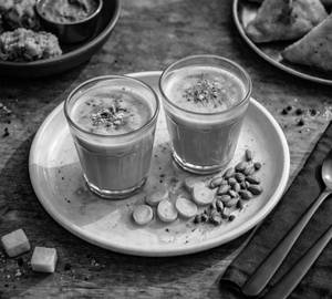 Adrak Elaichi Chai