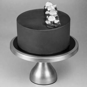 Refined Sugar-Free Chocolate Walnut Fudge Eggless Cake (1Kg)