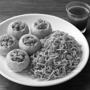 Pani Puri Maggi