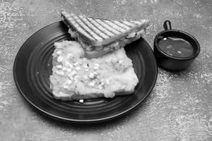 Cheesy Potato Sandwich