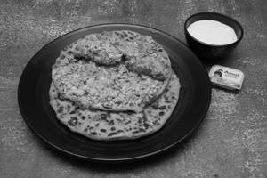 2 Gobhi Paratha With Amul Butter