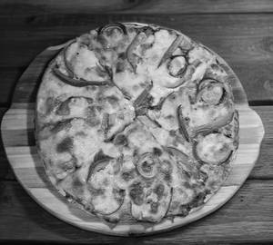 Classic pizza  [9"]