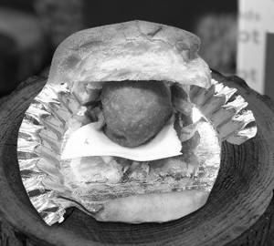 Schezwan & Cheese Vada Pav