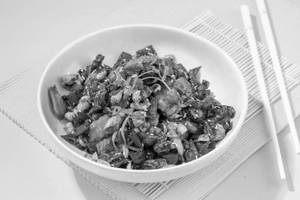 Sichuan Peppercorn Numbing Chicken (Mc)