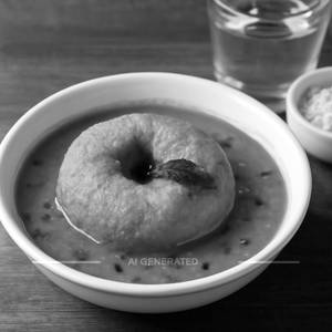 Vada Sambar (4 Mini Pcs)