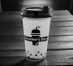Strawberry boba shake