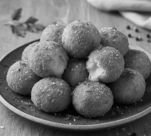 Potato Cheese Ball