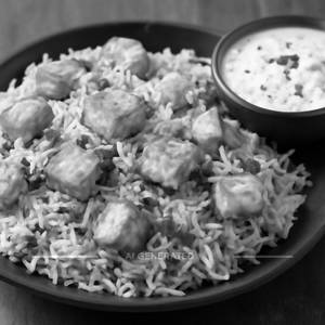 Paneer biryani With raita                