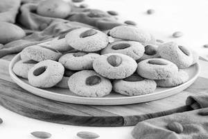Almond Cookies