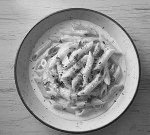 Americano White Sauce Veg Pasta