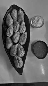 Veg Momos Fried [10 Pieces]