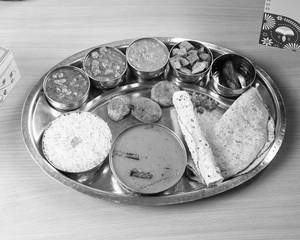 Veg Thali