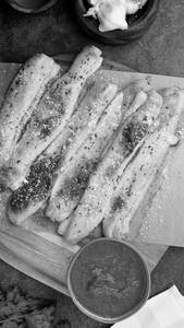 Classy Garlic Bread Sticks