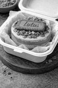 Lotus Biscof Flavoured Bento Cake