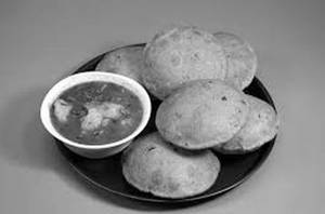 Poori (Namak-Ajwain) With Aaloo Sabji