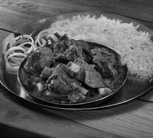 CHAMPRAN SPECIAL MUTTON Istu THALI 2 Pcs MUTTON, 3 Pcs Roti, Hf Rice & Salad