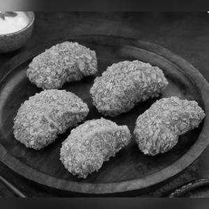 Kurkure Paneer Momos