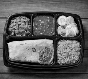 Zunka Bhakar Thali ⭐ (Vidarbha Special)