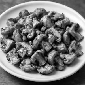 Mushroom Salt And Paper