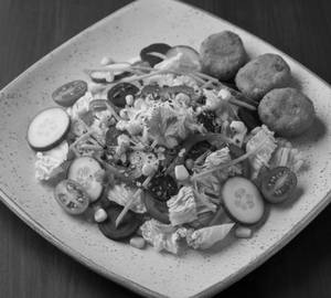Fresh Veg Salad with Chicken Nuggets