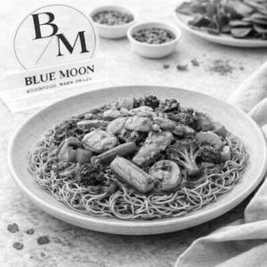 Pan Fried Noodles(In Brown Gravy)