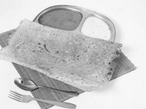 Onion Rava Dosa