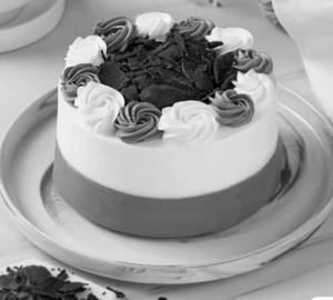 Special Blackforest Eggless Cake (Half Kg)