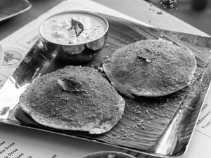 Podi Idli With Ghee