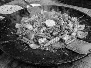 Tawa Paneer Mushroom Mutter