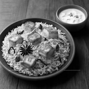 Paneer Biryani With Raita