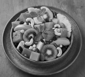Fruits Bowl With Nuts & Honey