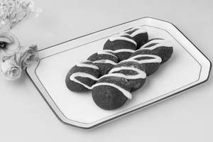 Red Velvet Cream Cheese Mini Pancakes [8 Pieces]