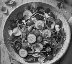 Fresh Garden Veggie Salad