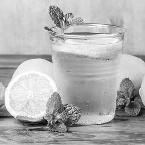 Fresh Lemon Water [300 Ml]