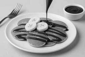 Banana Chocolate Mini Pancakes [8 Pieces]